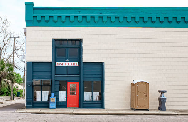 Best Luxury portable toilet rental  in Ogden, IA